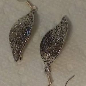 Silver Leaf Earrings